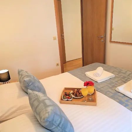 Ana - Apartament *